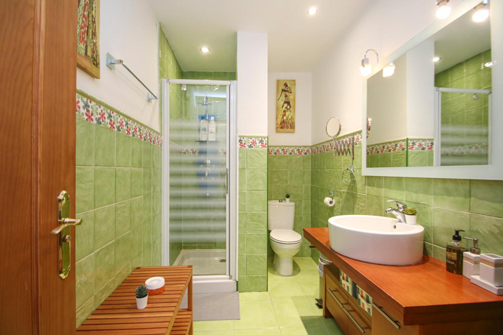 Spacious 2 Bedroom Apt In The Heart Of Triana Sevilla Kültér fotó