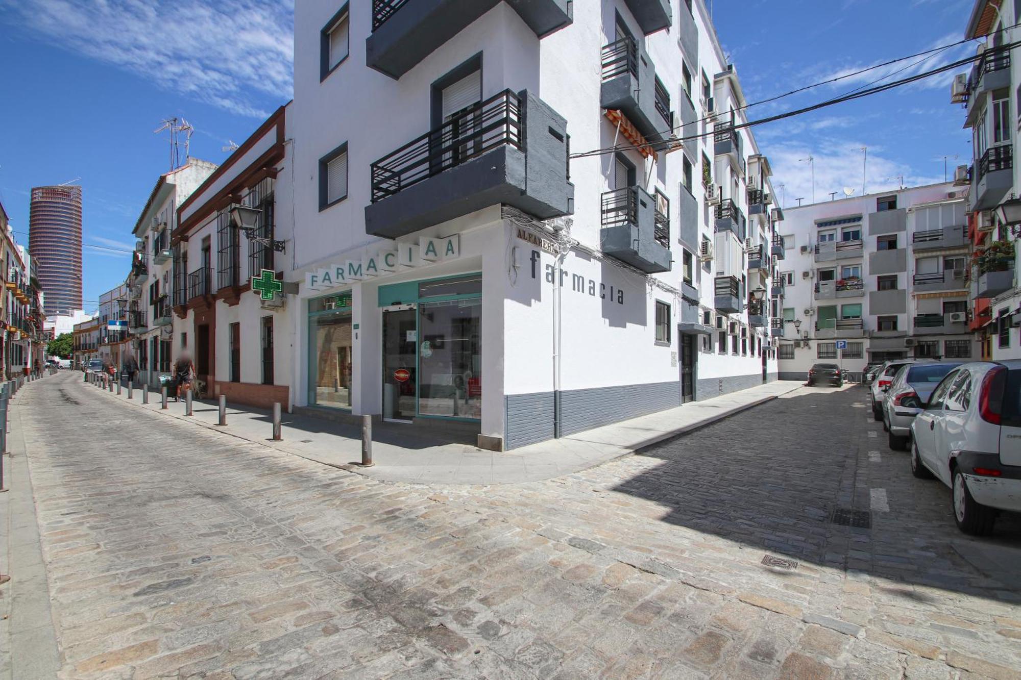 Spacious 2 Bedroom Apt In The Heart Of Triana Sevilla Kültér fotó